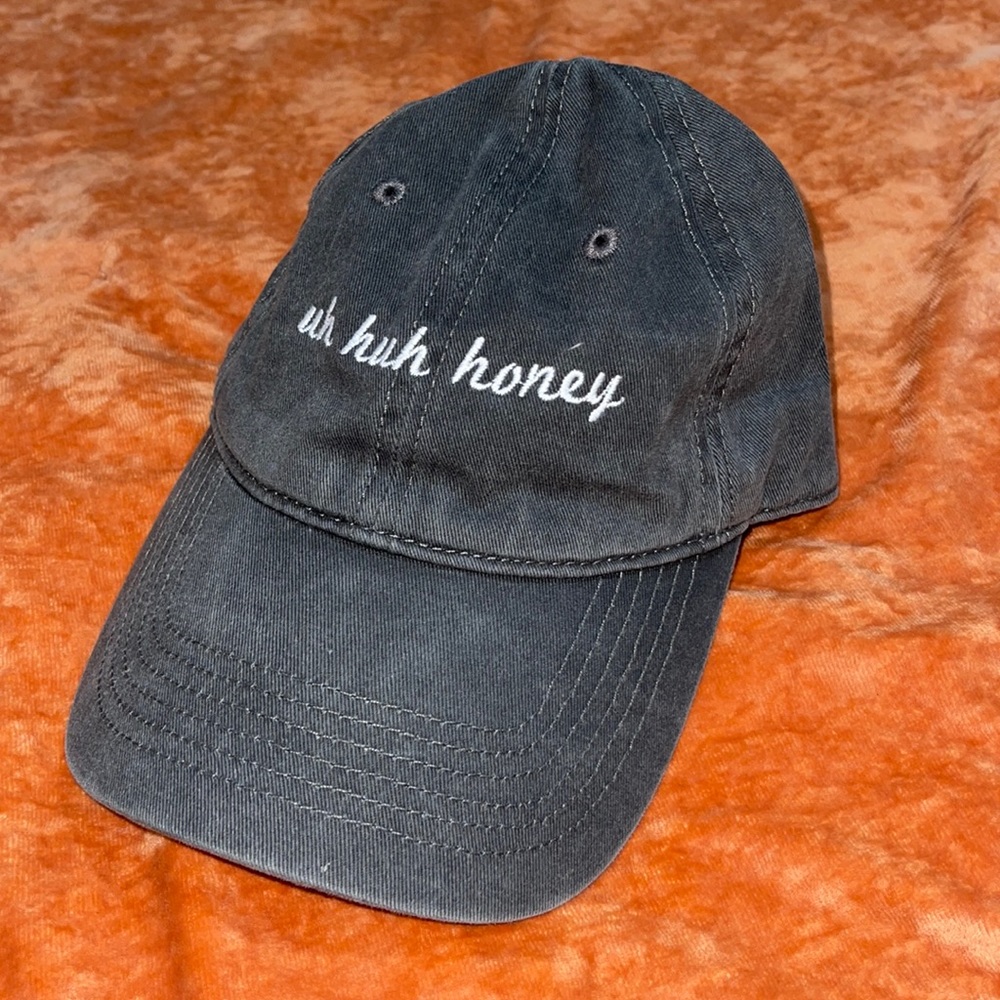 Brandy Melville Hat